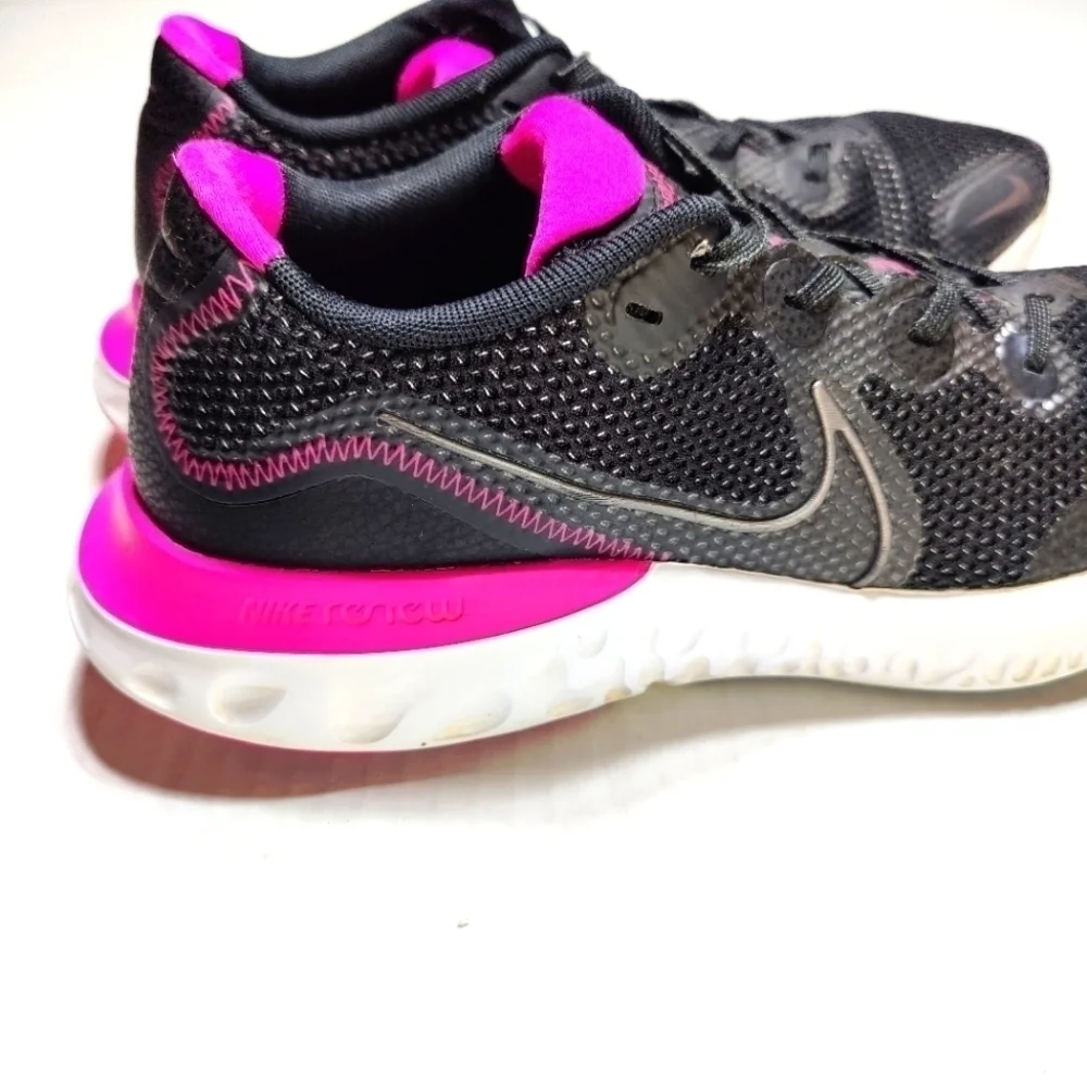 Nike Renew Run Black Purple Comfort Sneakers Running Shoes Women's Size 11